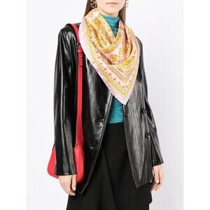 NWT Versace Barocco Print Pink Gold Silk Satin Large Foulard Scarf 35" 90cm $575